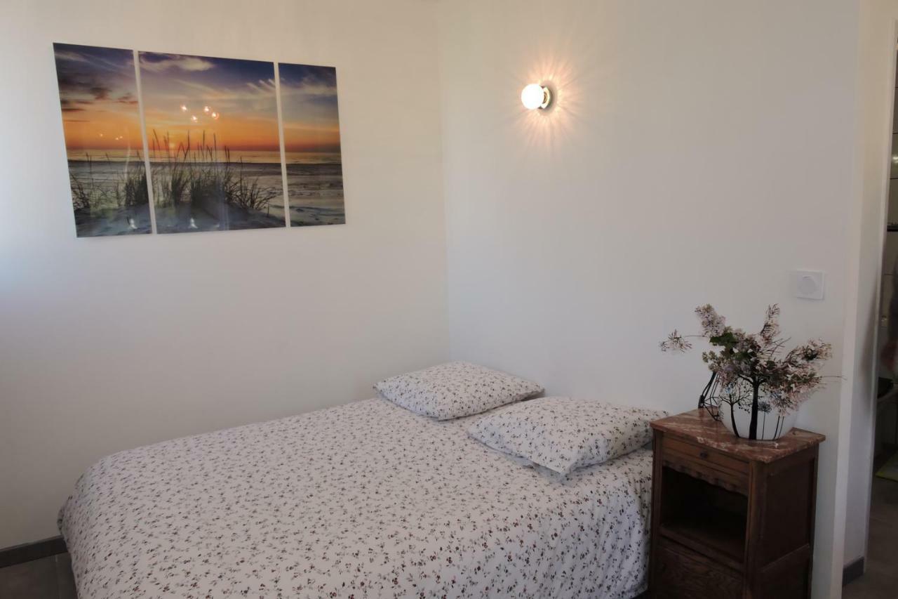 Le Clos Des Orangers Apartment *